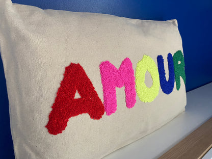 Coussin AMOUR coloré